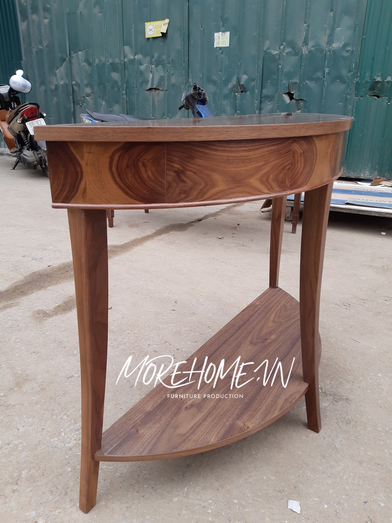 Kệ decor gỗ óc chó tô điểm trang trí cho không gian sống tiện nghi, sang trọng, cao cấp